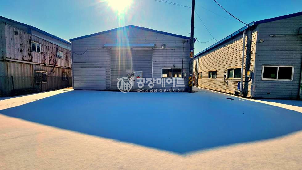 경기 화성효행구 정남면 고지리 정남 120평 공장 임대 119안전센터 앞 2차선변 60평 2개동 공장 일괄임대 입니다. 월세 매물번호 10599 사진 3