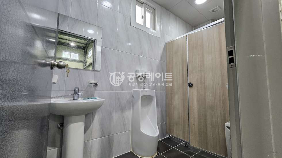 경기 화성만세구 양감면 용소리 양감공장 60p 정사각형에 가까운 소형 공장임대 월세 매물번호 10187 사진 2
