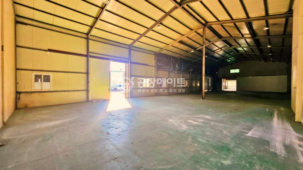 경기 화성효행구 정남면 고지리 정남 공장임대 2차선변 200평 주용도 공장 50kw 넓은마당 사무실 연구실 갖춤 월세 매물번호 10659 사진 3